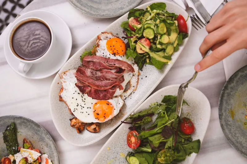 The Ketogenic Diet Explained: What It Actually Does to Your Body (And Whether It's Worth Trying)